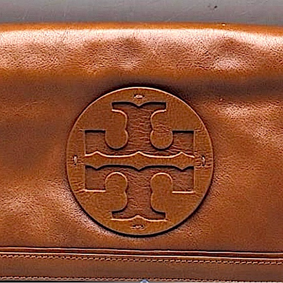 Tory Burch Suki Reva Clutch in Toffee Brown Leather, Excellent, Almost New! - Picture 3 of 11